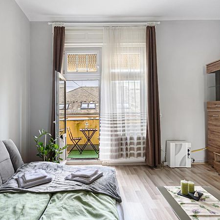 בודפשט Relaxing Hotel Feeling In Nice Area מראה חיצוני תמונה